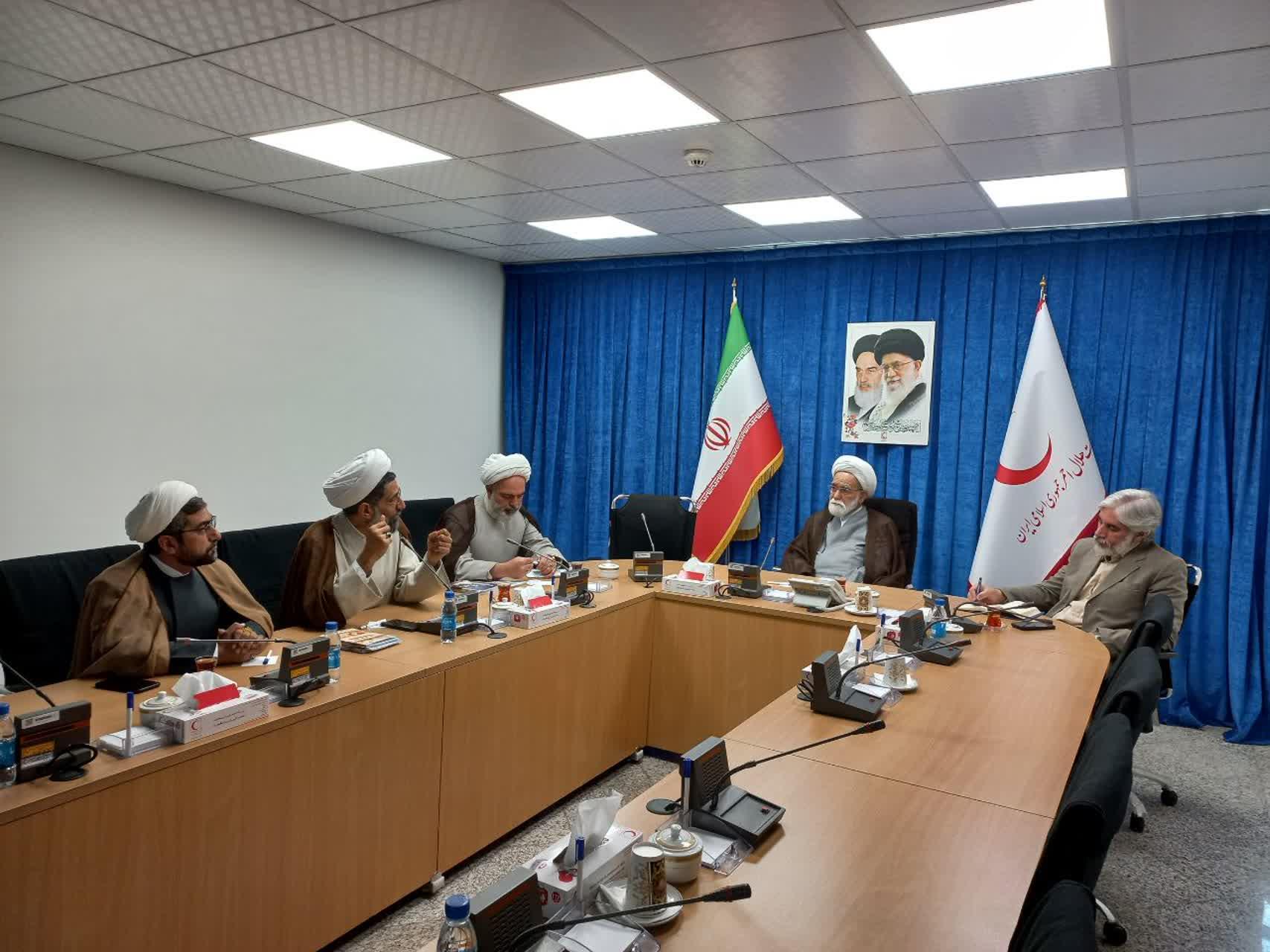 تأکید حجت‌الاسلام‌والمسلمین معزی بر تدوین محتوای کاربردی و ترویج «هلال‌شناسی»/ مشارکت بیش از ۱۳ هزار امدادگر در دوره‌های معرفتی