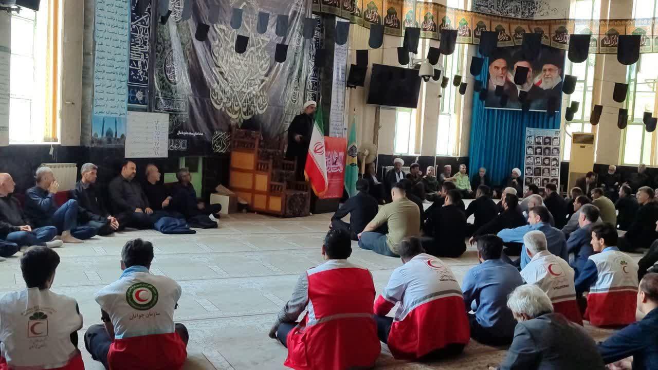 برگزاری بیش از ۴۰ مراسم بزرگداشت رهبر شهید در دفاتر نمایندگی ولی فقیه در جمعیت هلال احمر