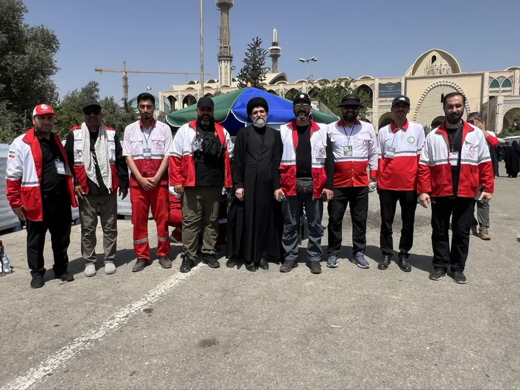 تجلی خدمت مومنانه؛ گزارش اقدامات فرهنگی و امدادی حوزه نمایندگی ولی‌فقیه در هلال‌احمر در آیین وداع و تشییع پیکر مطهر رهبر شهید
